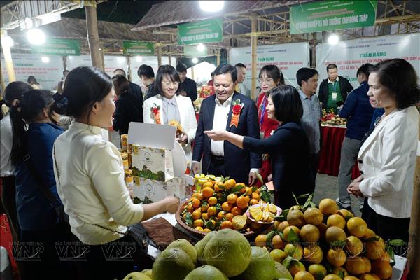 Hà Nội giới thiệu bức tranh nông sản an toàn từ khắp Việt Nam