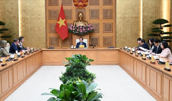 ຫວຽດ​ນາມ ແລະ EU ປະ​ສານ​ສົມ​ທົບ​ເພື່ອ​ຜັນ​ຂະ​ຫຍາຍ​ສັນ​ຍາ​ການ​ຄ້າ​ເສ​ລີ​ຢ່າງ​ມີ​ປະ​ສິດ​ທິ​ຜົນ