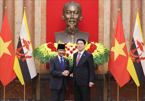 베트남 지도부, 브루나이 국왕과 잇달아 회동…양자 관계 협력 합의