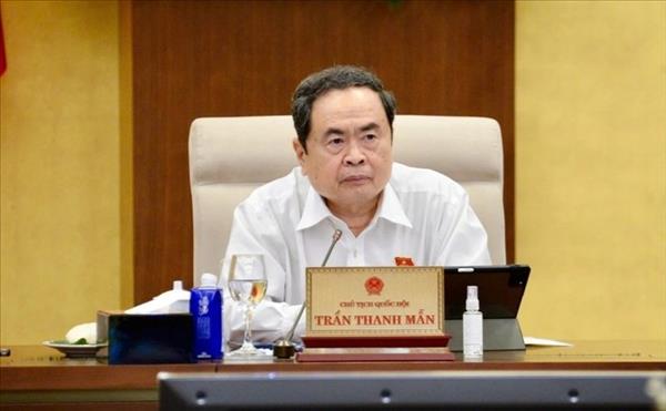 ເພີ່ມທະວີການນຳໃຊ້ເຕັກໂນໂລຊີໃນການຄຸ້ມຄອງພາສີ, ຫຼຸດຜ່ອນການກໍ່ຄວາມຫຍຸ້ງເຫຍືອງໃຫ້ແກ່ປະຊາຊົນ