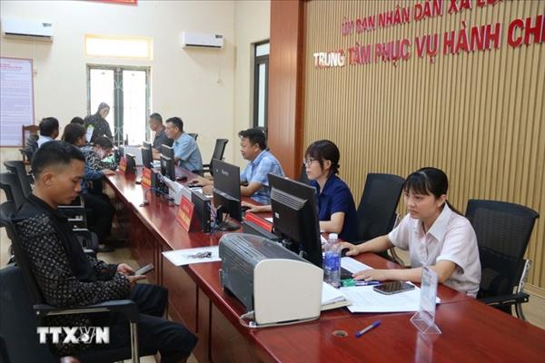 ບາດ​ກ້າວ​ຫັນ​ປ່ຽນ​ຢ່າງ​ຈະ​ແຈ້ງ​ໃນ​ການດຳເນີນການເຄື່ອນໄຫວ​ ອຳ​ນາດ​ການ​ປົກ​ຄ​ອງ 2 ຂັ້ນ​ຢູ່ ຮຶງ​ອຽນ