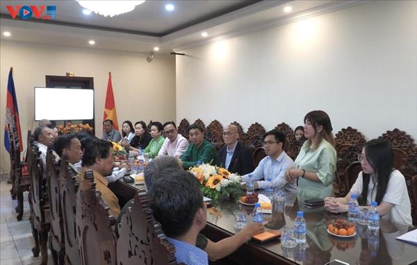 អង្អភាពជីវកម្មនៅខេត្តអានយ៉ាងពង្រីកកិច្ចសហប្រតិបត្តិការ ស្វែងរកឱកាសវិនិយោគនៅកម្ពុជា