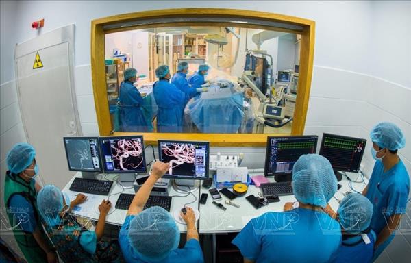 AI and precision medicine: Emerging prospects for Vietnam-Canada cooperation