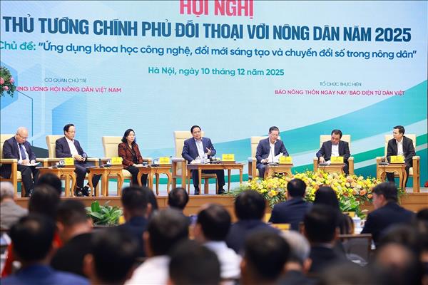 Thủ tướng Phạm Minh Chính đối thoại với nông dân