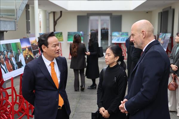 제14차 전당대회를 향하여: 베트남, 다자주의 체제 참여 효율성 지속 제고