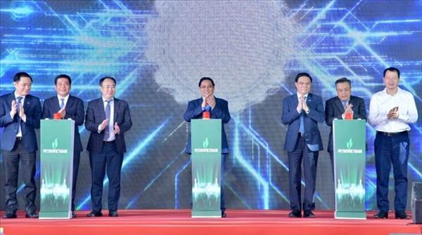 ベトナム初のLNG火力発電所が稼働開始