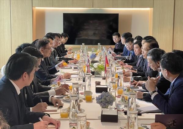 ບາດ​ກ້າວ​ເດີນ​ໃໝ່​ໃນ​ຄູ່​ຮ່ວມ​ມື​ຍຸດ​ທະ​ສາດ​ຮອບ​ດ້ານ ຫວຽດ​ນາມ - ໄທ