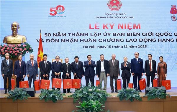 Thủ tướng Phạm Minh Chính: Thực hiện 3 kiên cho biên giới hòa bình, hợp tác, phát triển
