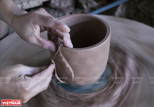 Gốm và sơn mài - Di sản thủ công tỏa sáng ở cửa ngõ  Đông Bắc TP. Hồ Chí Minh