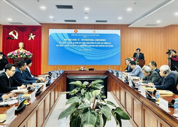វៀតណាម – អាស៊ាន៖ ៣០ ឆ្នាំនៃការកសាងសហគមន៍ និងការបង្កើតអនាគត