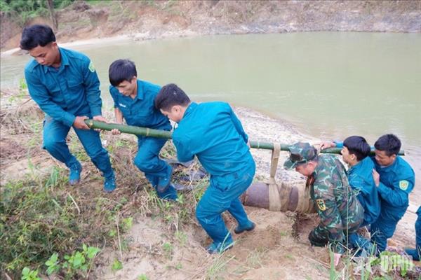 Khanh Hoa safely disposes 150kg MK81 bomb