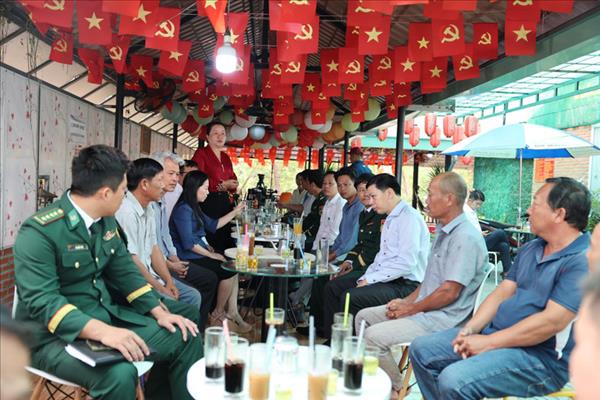 消除 IUU黄牌警告：渔民提出有关渔业基础设施的许多意见