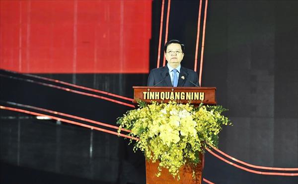 ອ​ຽນ​ຕື - ຫວິງ​ງຽມ - ໂກນ​ເຊີນ, ກ​ຽບ​ບາກ ​ຮັບ​ໃບ​ຢັ້ງ​ຢືນ​ມໍ​ລະ​ດົກ​ວັດ​ທະ​ນະ​ທຳ​ໂລກ