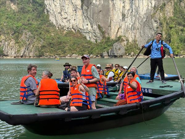 Lessor du tourisme vietnamien à lère du numérique