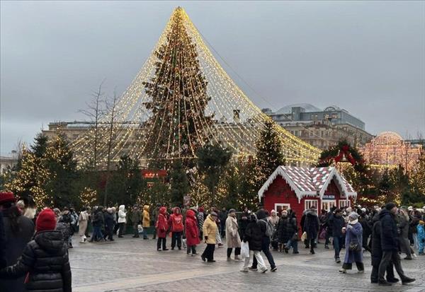 ສານ​ວັນ​ບຸນ​ຄິຼດ​ສະ​ມາດ: ສາ​ມັກ​ຄີ ແລະ ຄວາມມຸ່ງ​ຫວັງ