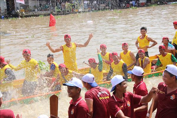 Công tác dân tộc, tôn giáo củng cố vững chắc khối đại đoàn kết toàn dân