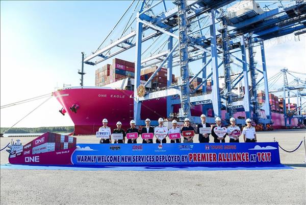 베트남 무역액 사상 첫 9,000억 달러 돌파…‘무역 대국 입지 굳혀