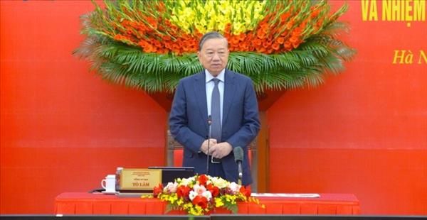 ທ່ານເລຂາທິການໃຫຍ່ ໂຕເລິມ ເປັນປະທານກອງປະຊຸມຄະນະຊີ້ນຳສູນກາງກ່ຽວກັບການພັດທະນາວິທະຍາສາດ, ນະວັດຕະກຳ, ການຫັນເປັນດີຈີຕອນ