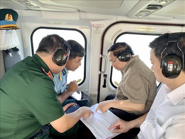 Thủ tướng Phạm Minh Chính: Đẩy nhanh các dự án hạ tầng giao thông khu vực Đất Mũi, tỉnh Cà Mau