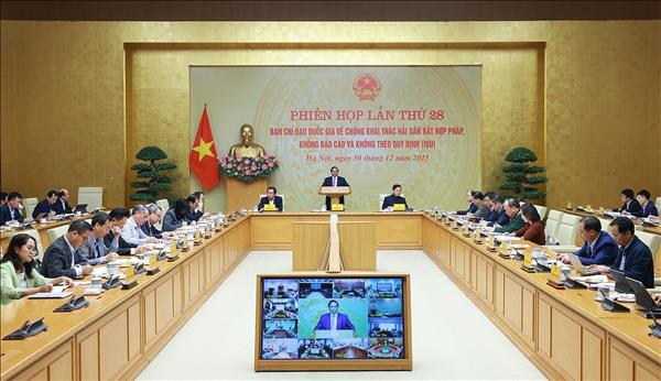 팜밍찡(Phạm Minh Chính) 총리, EC 보고서는 객관적 사실에 근거해야…실적 위주 보고 경계 지시