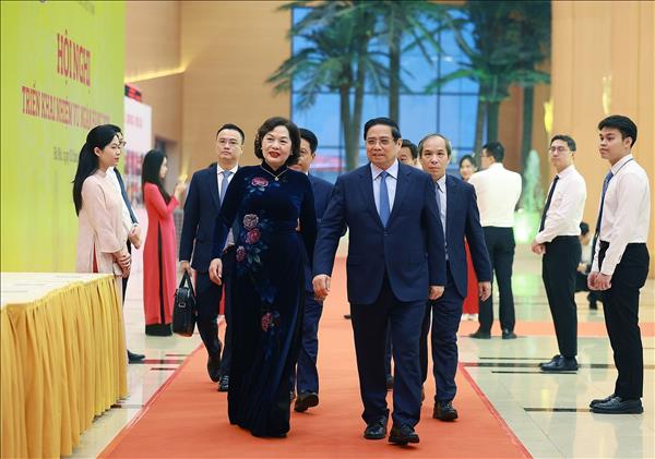 វិស័យធនាគារចាំបាច់ត្រូវឈានមុខក្នុងវិស័យសេដ្ឋកិច្ច