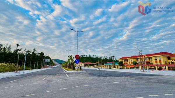 បង្កើតមូលដ្ឋានគ្រឹះសម្រាប់ការអភិវឌ្ឍប្រកបដោយចីរភាពនៃតំបន់ពិសេស Van Don