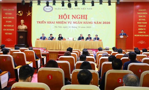 총리, 은행 부문에 인플레 억제 등 기여 당부