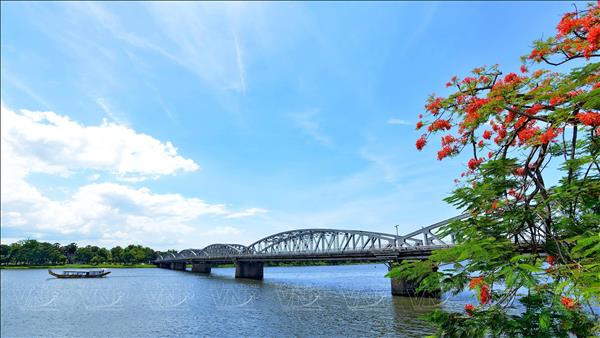 Thương nhớ một dòng Hương