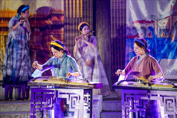 Khám phá đêm Văn Miếu – Quốc Tử Giám qua Âm sắc Việt