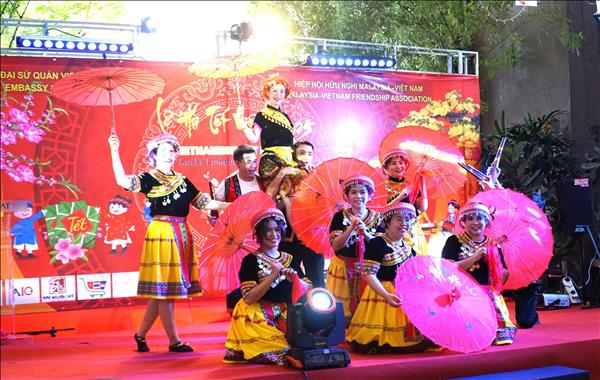 Tết Việt tại Malaysia: Cầu nối văn hóa và giao thương quốc tế