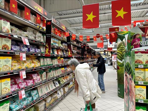 Les produits vietnamiens renforcent leur présence dans les réseaux de distribution français