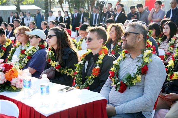 2026元旦假期多地接待游客数十万人次 旅游收入开局良好