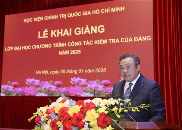 Khai giảng lớp đào tạo trình độ đại học Chương trình Công tác kiểm tra của Đảng