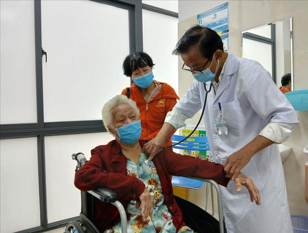 Full health insurance coverage reaches all poor, elderly citizens from 2026