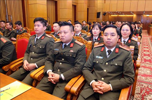 Phát huy mạnh mẽ tinh thần tiên phong, sáng tạo của thanh niên Công an nhân dân