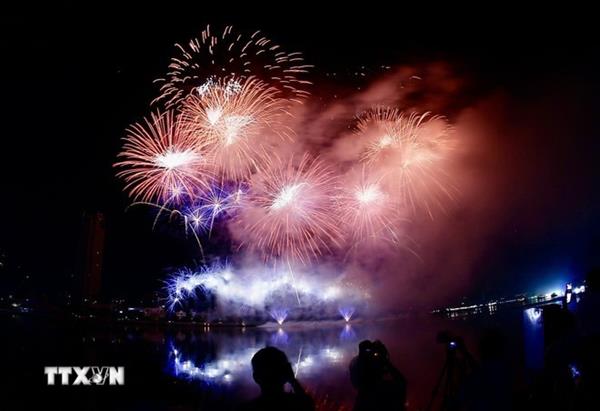 Da Nang announces theme of signature international fireworks festival