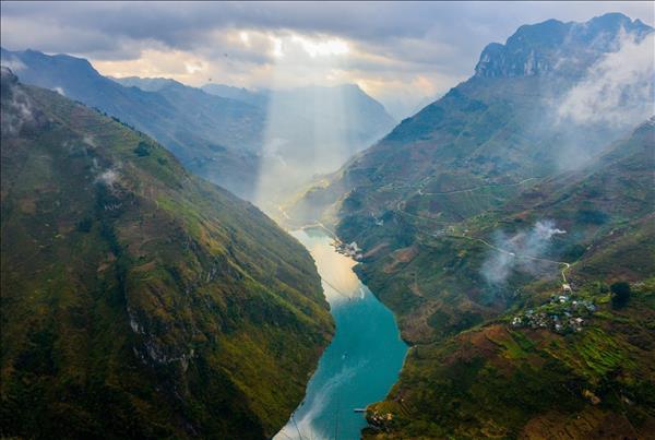 Vietnam Solidifies Standing in Global Tourism Landscape