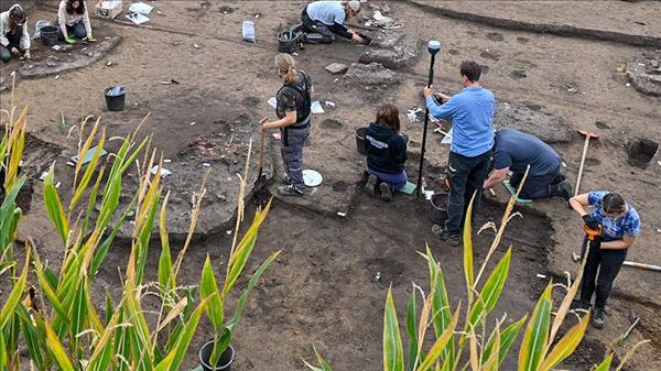 Археологи обнаружили скопление древних артефактов в рисовых полях Вьетнама