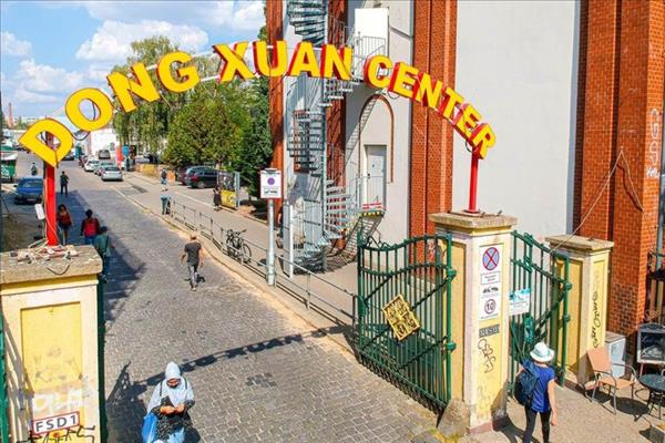 Dong Xuan tram stop highlights Vietnamese presence in the heart of Berlin
