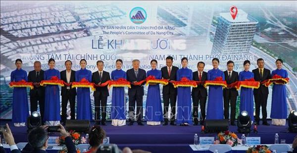 Inauguration du Centre financier international du Vietnam à Da Nang