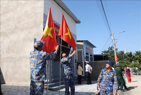 光中战役：神速筑就民生安居梦 让群众温暖过春节