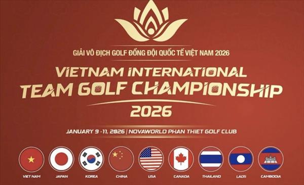 Le Championnat international de golf par équipes du Vietnam, le swing et la mer