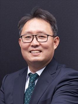 Korean expert expects turning point for Vietnams sustainable development