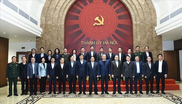 ທ່ານ​ເລ​ຂາ​ທິ​ການ​ໃຫ່​ຍ ໂຕ​ເລິມ ເຮັດ​ວຽກ​ກັບ​ຄະ​ນະ​ພັກ​ນະ​ຄອນ ຮ່າ​ໂນ້ຍ