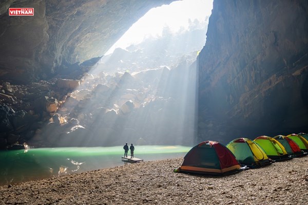 美 CBS, 베트남 ‘선도옹 동굴에 대한 르포… 조회수 800만 회 돌파