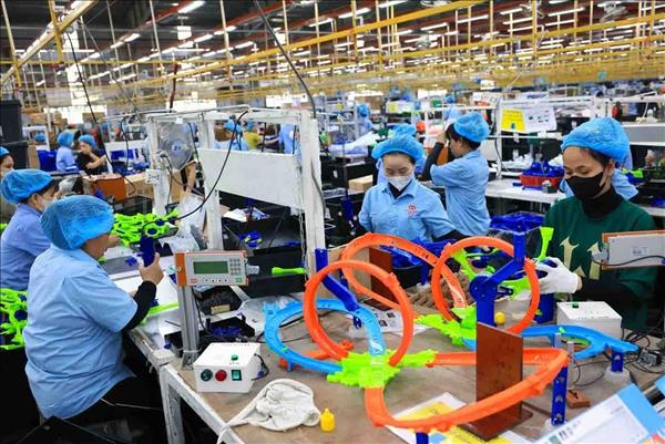 Le Vietnam devrait maintenir des flux dIDE massifs grâce à sa stabilité macroéconomique