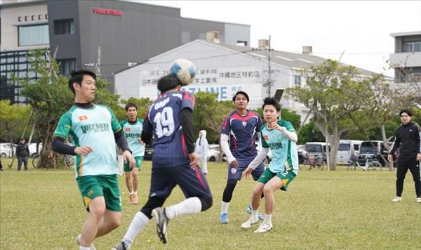 沖縄で国際親善サッカー大会 4か国が交流