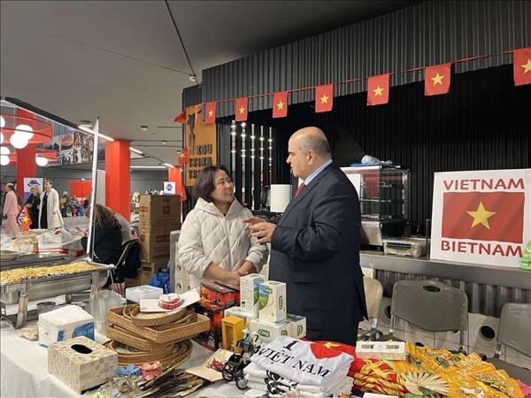 Đưa hình ảnh Việt Nam đến Lễ hội Văn hóa Quốc tế 2026 tại Hy Lạp