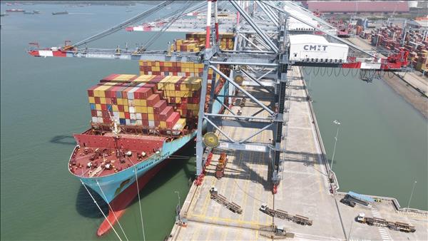 ベトナム経済の成果、共産党の正しい指導路線を示す証