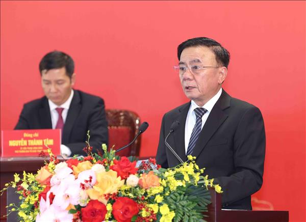 Conférence de presse internationale consacrée au 14e Congrès national du Parti